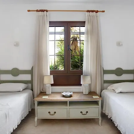 Puerto Chico 3 * بلايا بلانكا